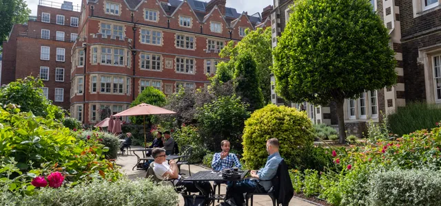 Middle Temple Garden. Photo Isabelle Desgranges